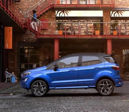Ford EcoSport - Blue - Side-min